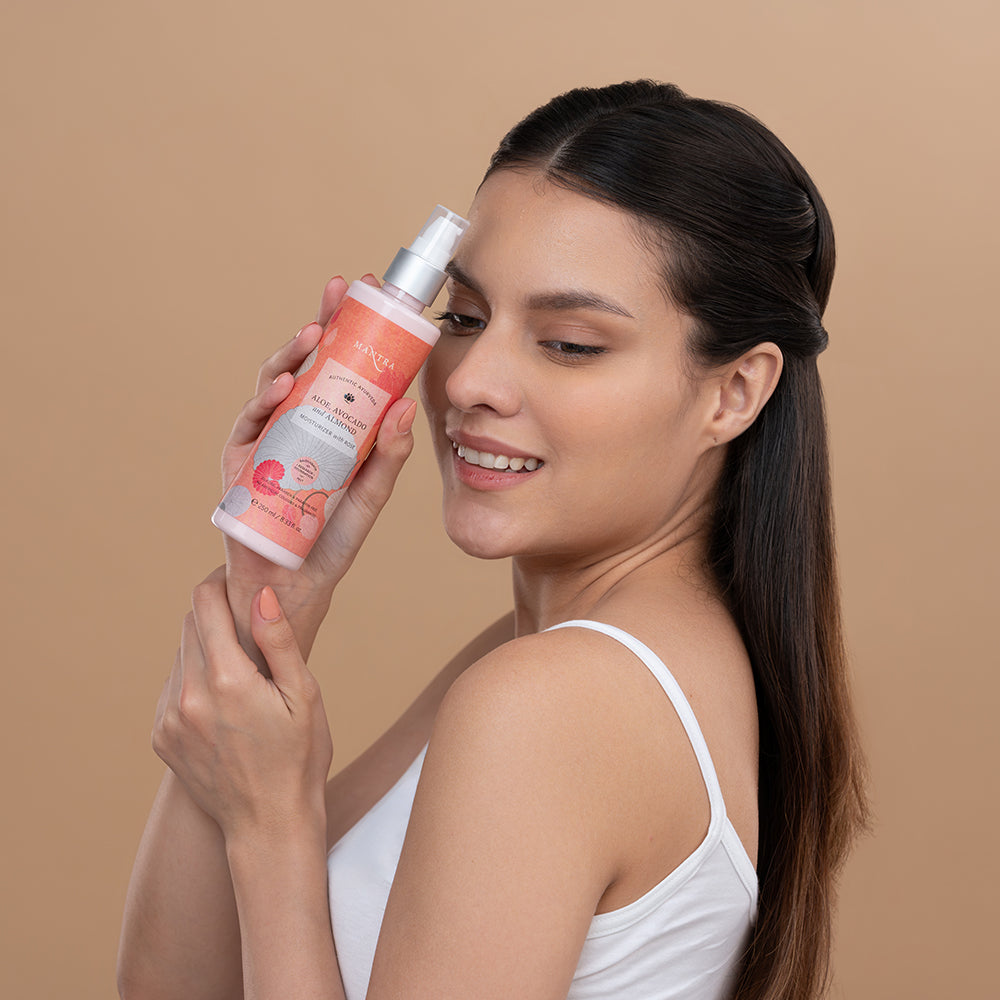 Aloe, Avocado And Almond Moisturiser With Rose