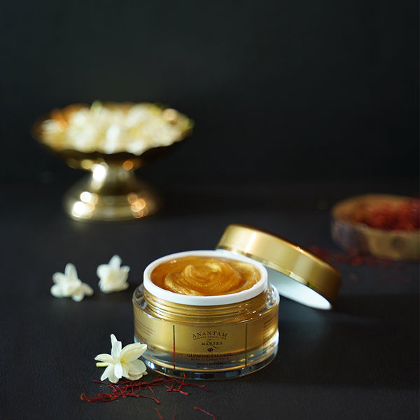 Gold and Saffron Glowing Face Gel with 24 Carat Gold